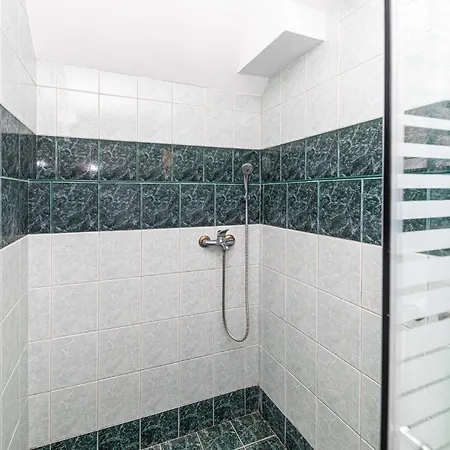 Apartman Lovely In Marina