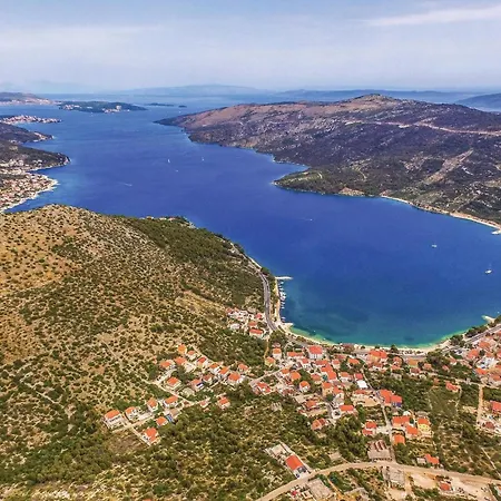 Apartman Lovely In Marina